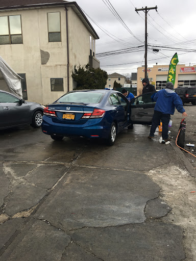 Car Wash «Hicksville Car Wash», reviews and photos, 37 E Barclay St, Hicksville, NY 11801, USA