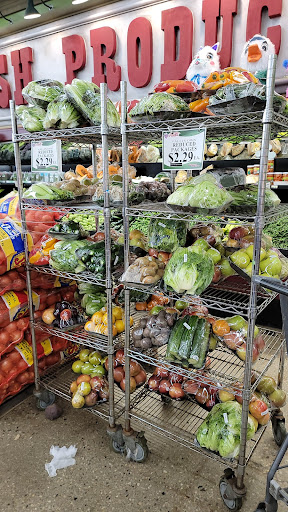 Produce Market «Valli Produce», reviews and photos, 850 Roselle Rd, Hoffman Estates, IL 60169, USA