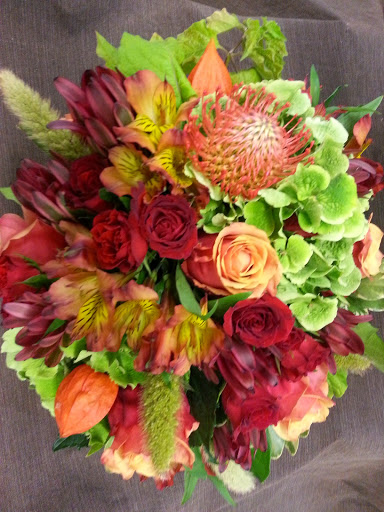 Florist «Bothell Florist», reviews and photos, 10021 NE 183rd St, Bothell, WA 98011, USA