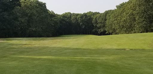 Golf Course «Pine Hills Golf Course», reviews and photos, 2 Country Club Dr, Manorville, NY 11949, USA
