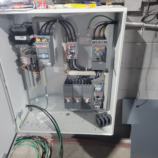 Photo of SMITSONS HIGHLOW ELECTRICIAN SERVICES INC