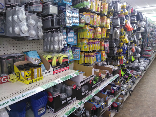 Dollar Store «Dollar Tree», reviews and photos, 1391 SE 17th St, Fort Lauderdale, FL 33316, USA