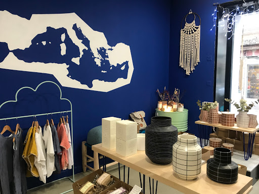 AZUL Concept Store