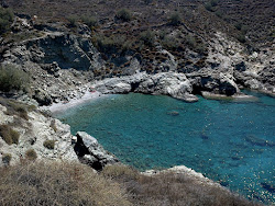 Foto di Ambeli beach con baia piccola