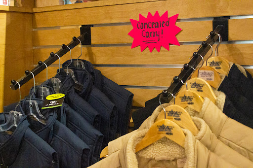 Tack Shop «Green Mountain Horse & Tack», reviews and photos, 1327 Sharon Copley Rd, Wadsworth, OH 44281, USA