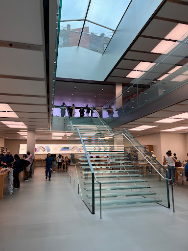 Computer Store «Apple SoHo», reviews and photos, 103 Prince St, New York, NY 10012, USA