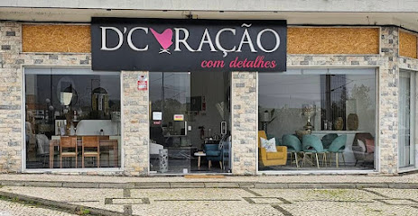 MÓVEIS D'CORAÇÃO com detalhes