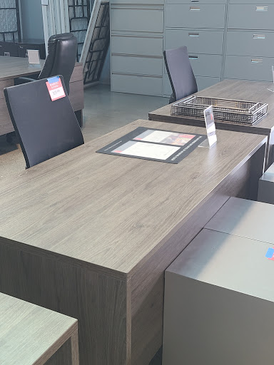 Furniture Rental Service «CORT Furniture Rental and Clearance center», reviews and photos, 1207 N Boulevard, Richmond, VA 23230, USA