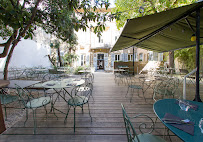 Atmosphère du Le Jardin Montgrand Restaurant Vieux-Port à Marseille - n°16