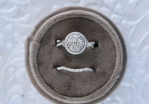 Pawn Shop «Hilltop Pawn Shop», reviews and photos, 1721 Laskin Rd, Virginia Beach, VA 23454, USA