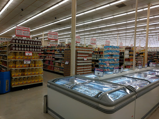 Grocery Store «Cash Saver», reviews and photos, 655 E Lavaca St, Beaumont, TX 77705, USA