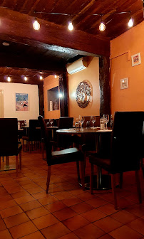 Atmosphère du Restaurant L'Emberluque à Le Lavandou - n°6