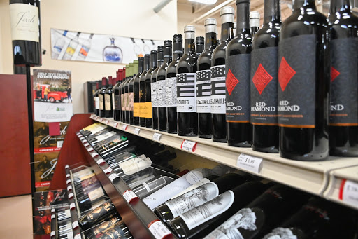 Wine Store «Heights Beer & Wine Emporium», reviews and photos, 69 NJ-17, Hasbrouck Heights, NJ 07604, USA