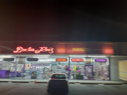 Lingerie Store «Doctor Johns Lingerie Boutique», reviews and photos, 1322 S 72nd St, Omaha, NE 68124, USA