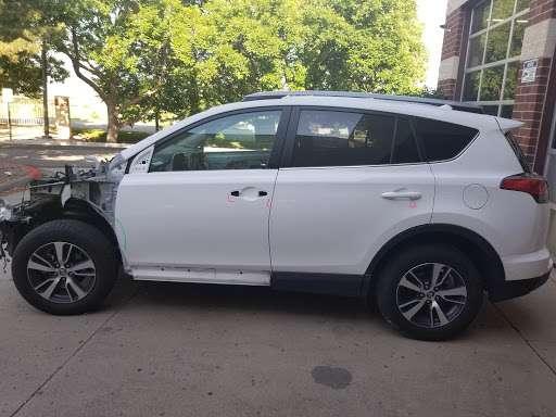 Auto Body Shop «ABRA Auto Body & Glass», reviews and photos, 8061 S Broadway, Littleton, CO 80122, USA