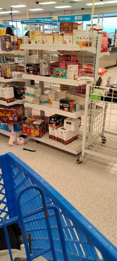 Clothing Store «Ross Dress for Less», reviews and photos, 4943 S Broadway Ave, Tyler, TX 75703, USA