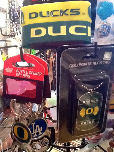 Thrift Store «Mustard Seed thrift store and outreach.», reviews and photos, 124 Molalla Ave, Oregon City, OR 97045, USA