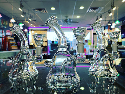 Tobacco Shop «Funky Bean Smoke Shop», reviews and photos, 1163 N Farnsworth Ave, Aurora, IL 60505, USA