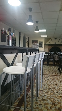 Atmosphère du Restaurant Le Cadet Roussel à Les Grandes-Ventes - n°1