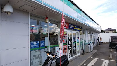ファミリーマート 菊陽久保田店
