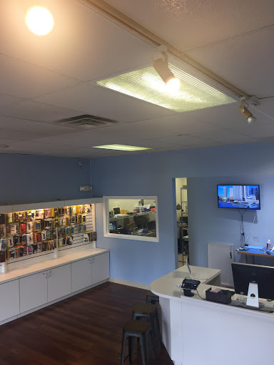 Cell Phone Store «Cell Phone Zone - Denbigh», reviews and photos, 12638 Jefferson Ave #25, Newport News, VA 23602, USA