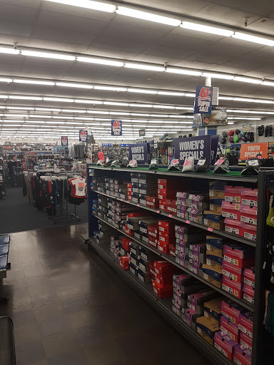 Sporting Goods Store «Big 5 Sporting Goods - Sunnyvale», reviews and photos, 721 Sunnyvale Saratoga Rd, Sunnyvale, CA 94087, USA
