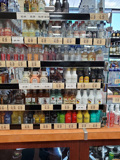 Liquor Store «Old Fort Liquor & Wine», reviews and photos, 144 Cason Ln, Murfreesboro, TN 37128, USA