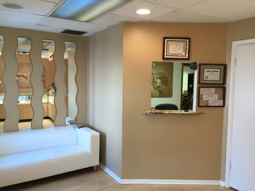 Gold Dealer «Jacobs Jewelers», reviews and photos, 2119 Main St, Dunedin, FL 34698, USA