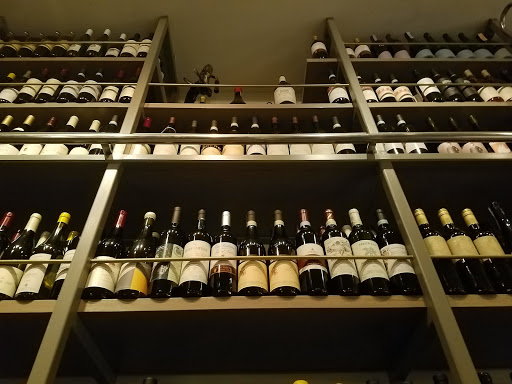 Bar «Esters Wine Shop & Bar», reviews and photos, 1314 7th St, Santa Monica, CA 90405, USA