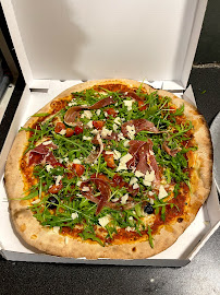 Plats et boissons du Pizzeria Pizza du Village la Valentine livraison/à emporter à Marseille - n°9