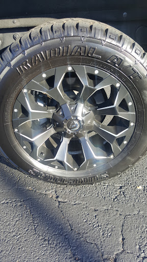 Chevrolet Dealer «Country Chevrolet», reviews and photos, 11 E Lee Hwy, Warrenton, VA 20186, USA