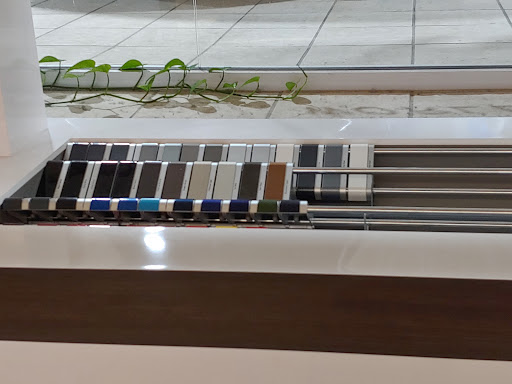 Car Dealer «World Car Kia South», reviews and photos, 7915 Interstate 35 Access Rd, San Antonio, TX 78224, USA