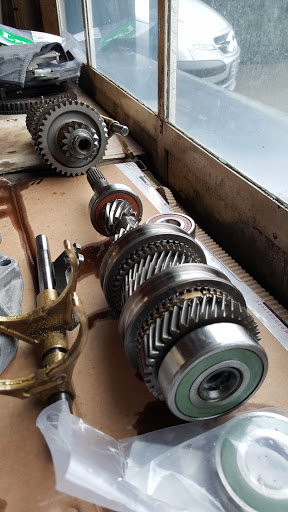 Photo 3 - LM AUTOMOBILE