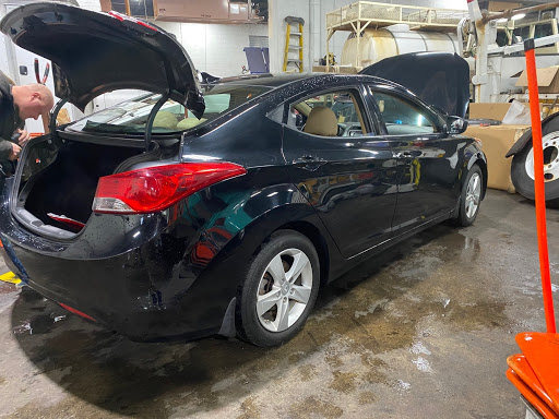 Auto Repair Shop «TLC Auto & Truck Center», reviews and photos, 230 NY-109, Farmingdale, NY 11735, USA