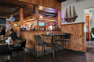 Middletown Tavern image