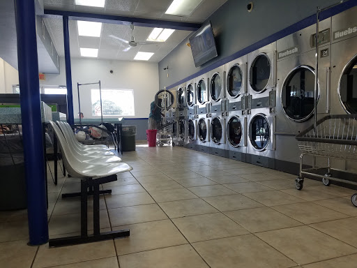 Laundromat «K&M WASH HOUSE Laundromat & Drop-Off Service», reviews and photos, 2829 S Cleveland Ave, Fort Myers, FL 33901, USA