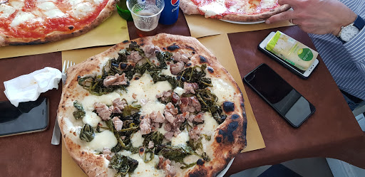 Friggi Friggi di Mario Mevo in Napoli, Città Metropolitana di Napoli