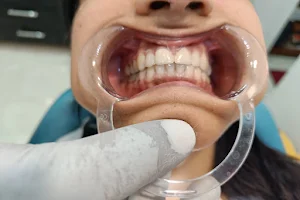 Balaji Dental & Implant Centre image
