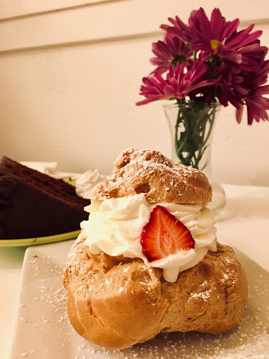 Wedding Bakery «THE CHOCOLATE a dessert cafe», reviews and photos, 212 State St, Orem, UT 84058, USA