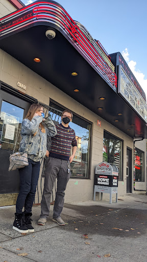 Movie Rental Store «Movie Madness Video», reviews and photos, 4320 SE Belmont St, Portland, OR 97215, USA
