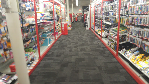 Office Supply Store «Staples», reviews and photos, 13013 Seminole Blvd, Largo, FL 33778, USA