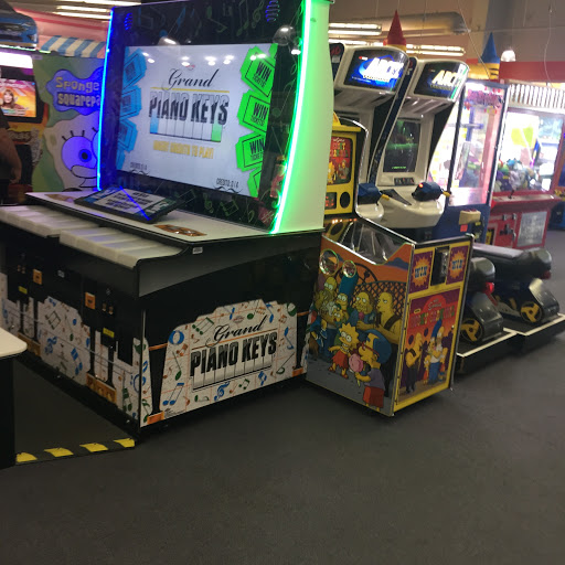 Movie Theater «Regal Cinemas Seymour 8», reviews and photos, 357 Tanger Blvd, Seymour, IN 47274, USA