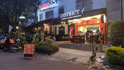 District 1 - Cl. 40 #74-88, Laureles - Estadio, Medellín, Laureles, Medellín, Antioquia, Colombia