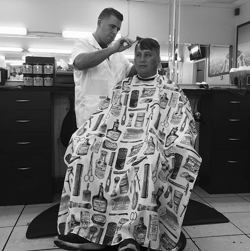 Barber Shop «Alpha Omega Barber Shop», reviews and photos, 5229 NW 79th Ave, Doral, FL 33166, USA