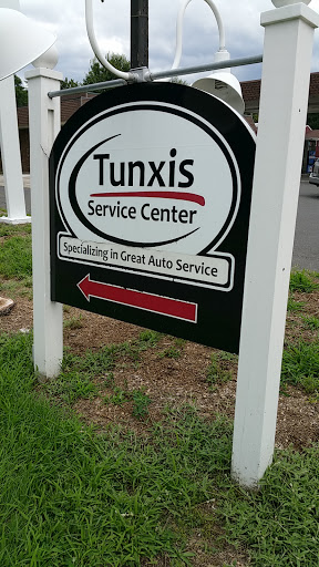 Auto Repair Shop «Tunxis Service Center», reviews and photos, 6 Park Pond Pl, Unionville, CT 06085, USA