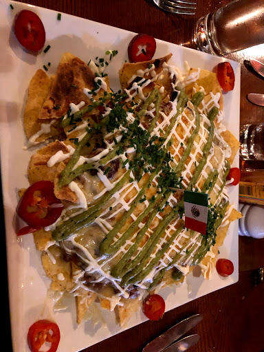 La Parrilla Mexican Tapas Bar & Grill