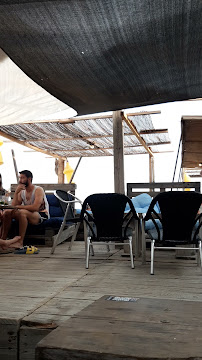 Atmosphère du Restaurant Henri à la plage à Leucate - n°4
