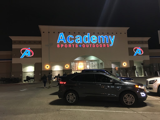 Sporting Goods Store «Academy Sports + Outdoors», reviews and photos, 1414 N Loop 336 W, Conroe, TX 77304, USA
