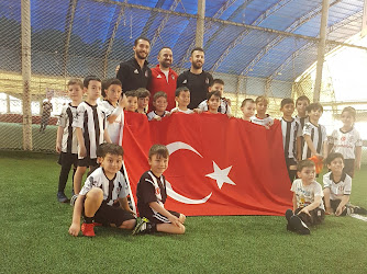 Çiroz Halı Saha Spor Tesisleri