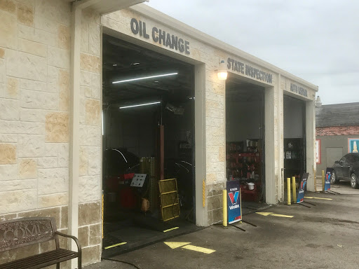 Oil Change Service «Samstone Auto Repair», reviews and photos, 711 W Parker Rd, Plano, TX 75023, USA